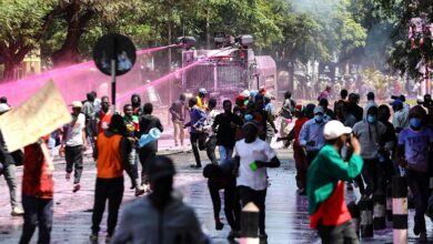 Ocho fallecidos y más de 400 heridos en protestas masivas en Kenia