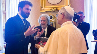 Papa León XIV recibió a Al Pacino en una audiencia en el Vaticano