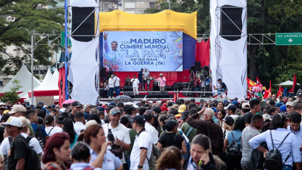 Caraqueños toman Caracas en la Gran Marcha por la Paz