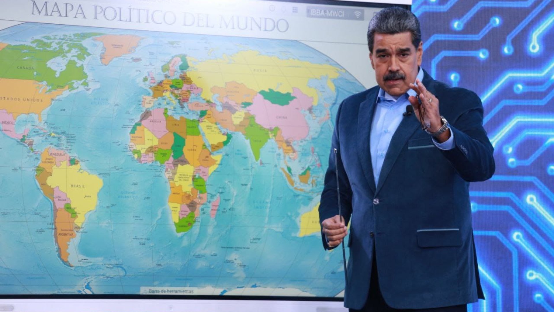 "No somos esclavos ni arrastrados de ningún imperio, vamos a sostener la necesidad de una paz justa", reafirmó Maduro
