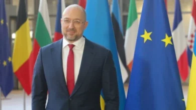 Primer ministro de Ucrania presenta su dimisión ante el Parlamento del país