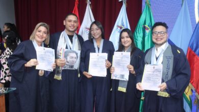 Nuestra compañera de labores en La Prensa de Monagas, Ninoska Cova, obtuvo su titulo como licenciada en comunicación social.