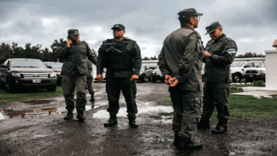 Bajos sueldos provocan la renuncia de más de 2 mil agentes de seguridad en argentina