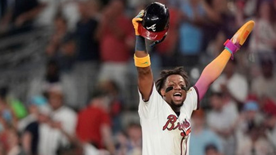El increíble doble play de Ronald Acuña Jr. ante New York Yankees