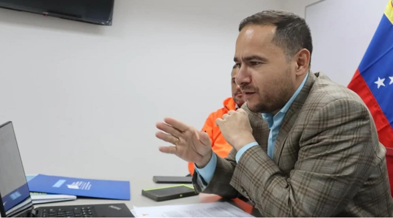 Ministro de Educación Universitaria defiende eliminación de pruebas internas por denuncias de venta de cupos