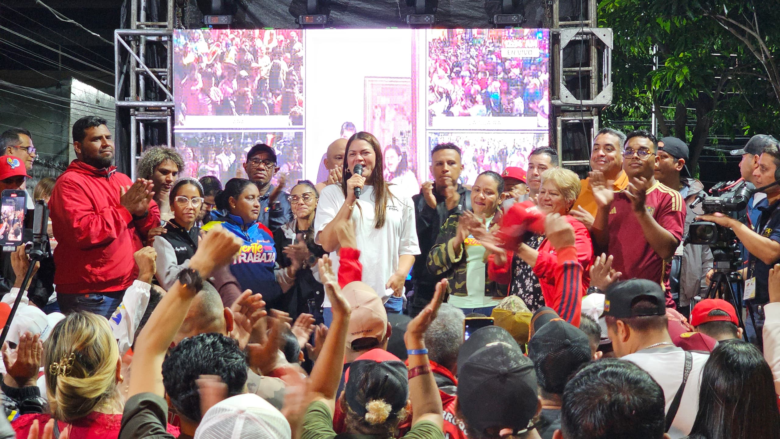 La alcaldesa de Maturín celebró el triunfo junto al poder popular