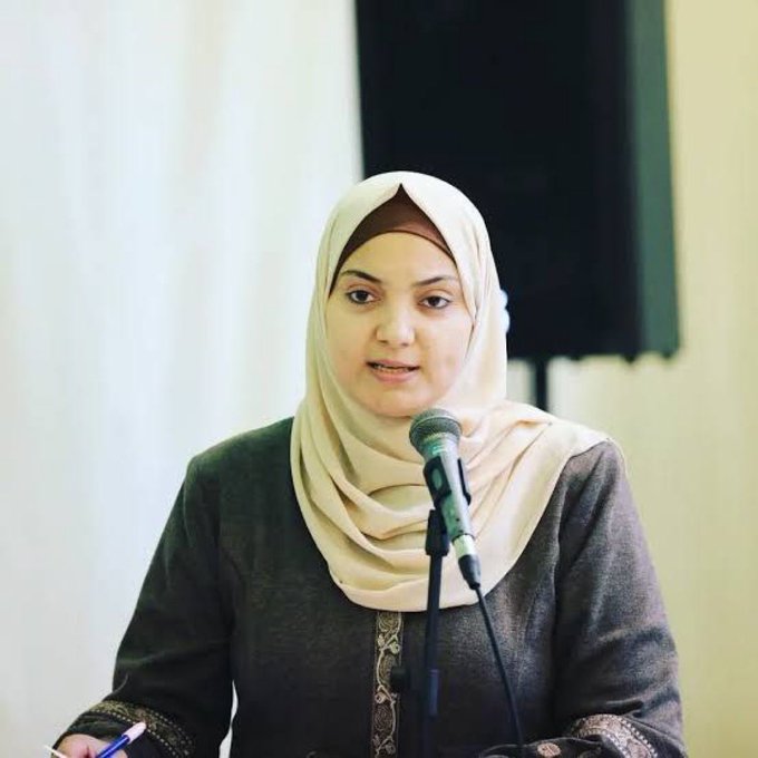 Periodista embarazada Walaa Al-Jabari murió junto a su esposo y a sus 5 hijos