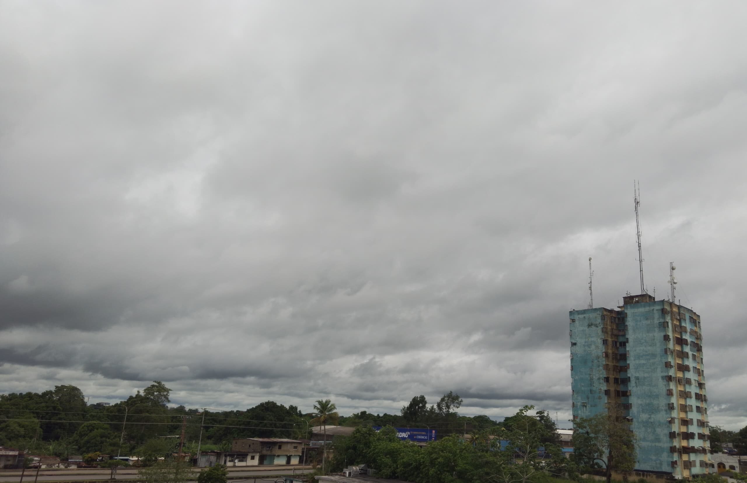 Inameh prevé lluvias dispersas y aumento de nubosidad en varias regiones del país