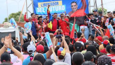 Requena apuesta al Libertador del futuro en inicio de campaña electoral