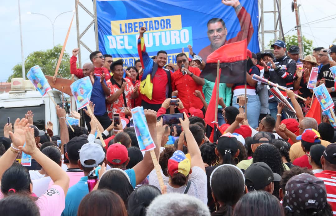 Requena apuesta al Libertador del futuro en inicio de campaña electoral
