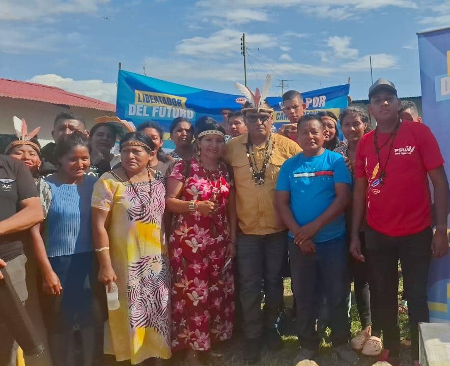 Candidato Carlos Requena llama a votar este 27J por la defensa de la paz y la democracia