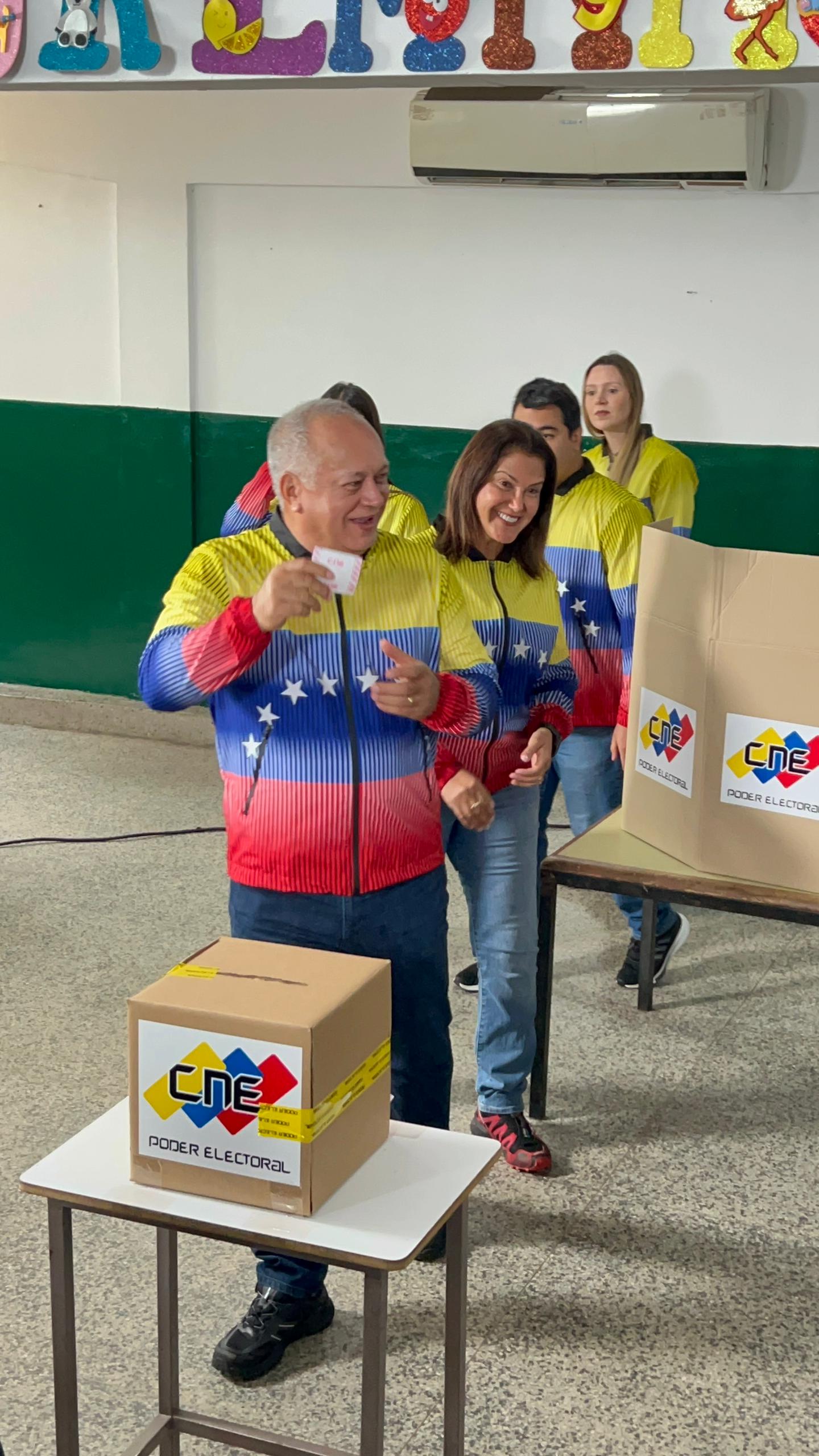 Ministro Diosdado Cabello destaca normalidad y eficiencia del CNE