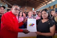 Carlos Requena es acreditado como alcalde del municipio Libertador para un tercer periodo