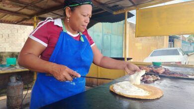 Comerciantes de los principales Av de Maturín luchan diariamente para mejor subsistir.