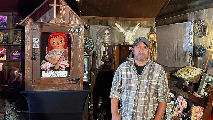 Muere el investigador paranormal y custodio de la muñeca Annabelle, Dan Rivera