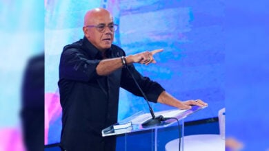 Rodríguez alerta sobre la tecnología y su potencial para convertir a jóvenes en autómatas