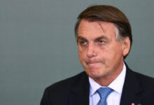 Corte impone a Bolsonaro uso de tobillera electrónica