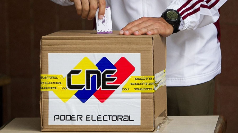 Arrancan votaciones para municipales y consulta de la juventud este domingo