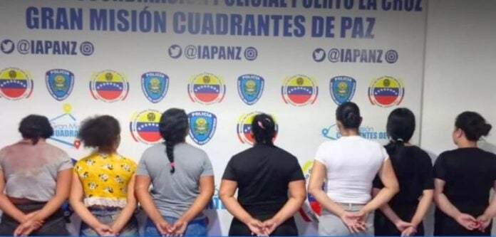 Siete mujeres se agredieron a tubazos en una pelea callejera