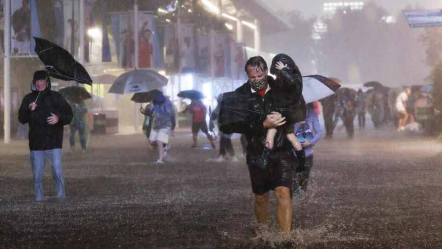 Fuertes tormentas en Estados Unidos dejan a miles de personas sin luz y causan inundaciones