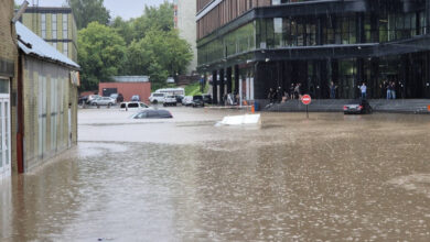 (+Video) Megatormenta azota Moscú dejándola inundada