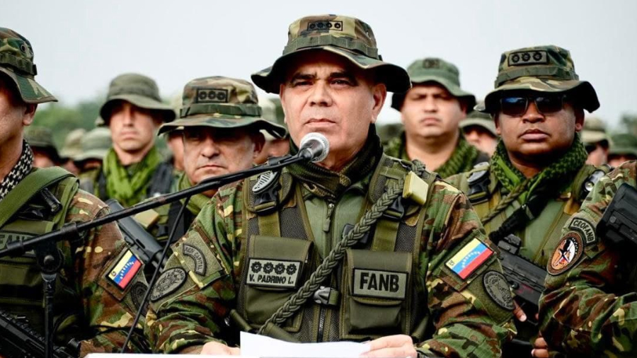 Accidente de aeronave militar deja siete fallecidos y tres sobrevivientes, informa el Ministro Padrino López
