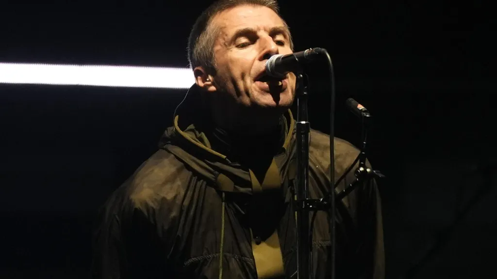 La Banda Oasis se pronuncia tras la muerte de un fanático en su concierto en Londres