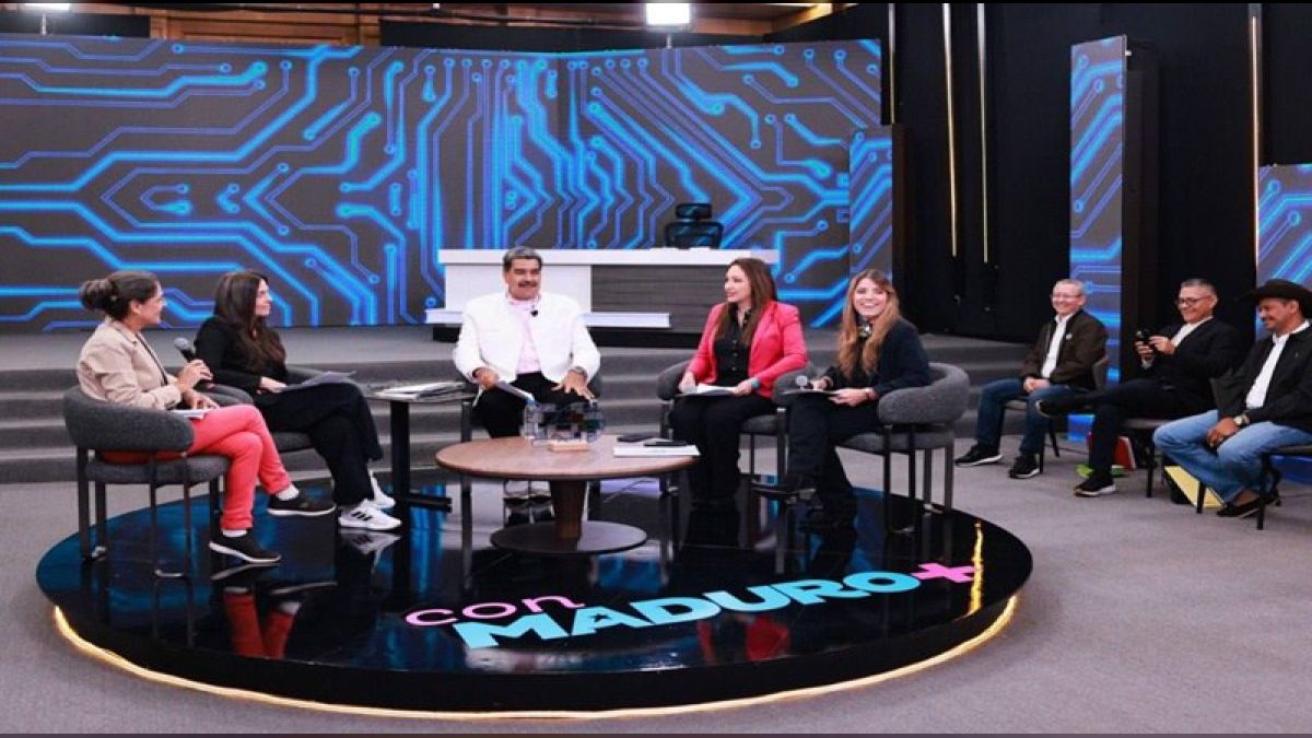 Presidente destaca el crecimiento del 14.99% en el sector de hidrocarburos durante el primer semestre