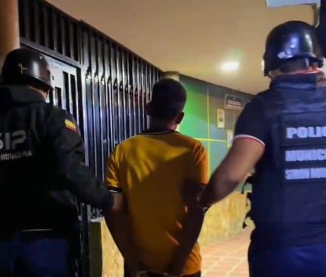 Un sujeto es detenido por mantener una relación con su prima menor de edad