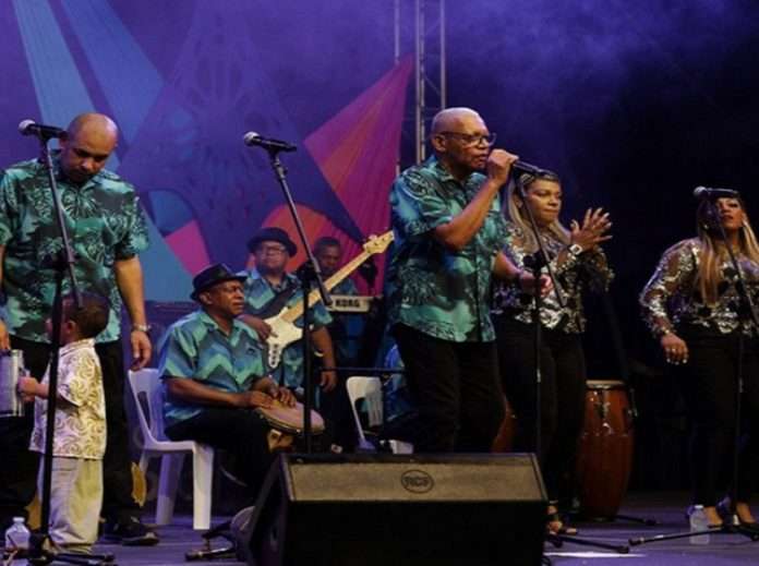 Artistas venezolanos brillan con su música y tradición en Barbados