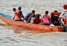 Autoridades de Trinidad y Tobago intercepta bote con 20 migrantes venezolanos