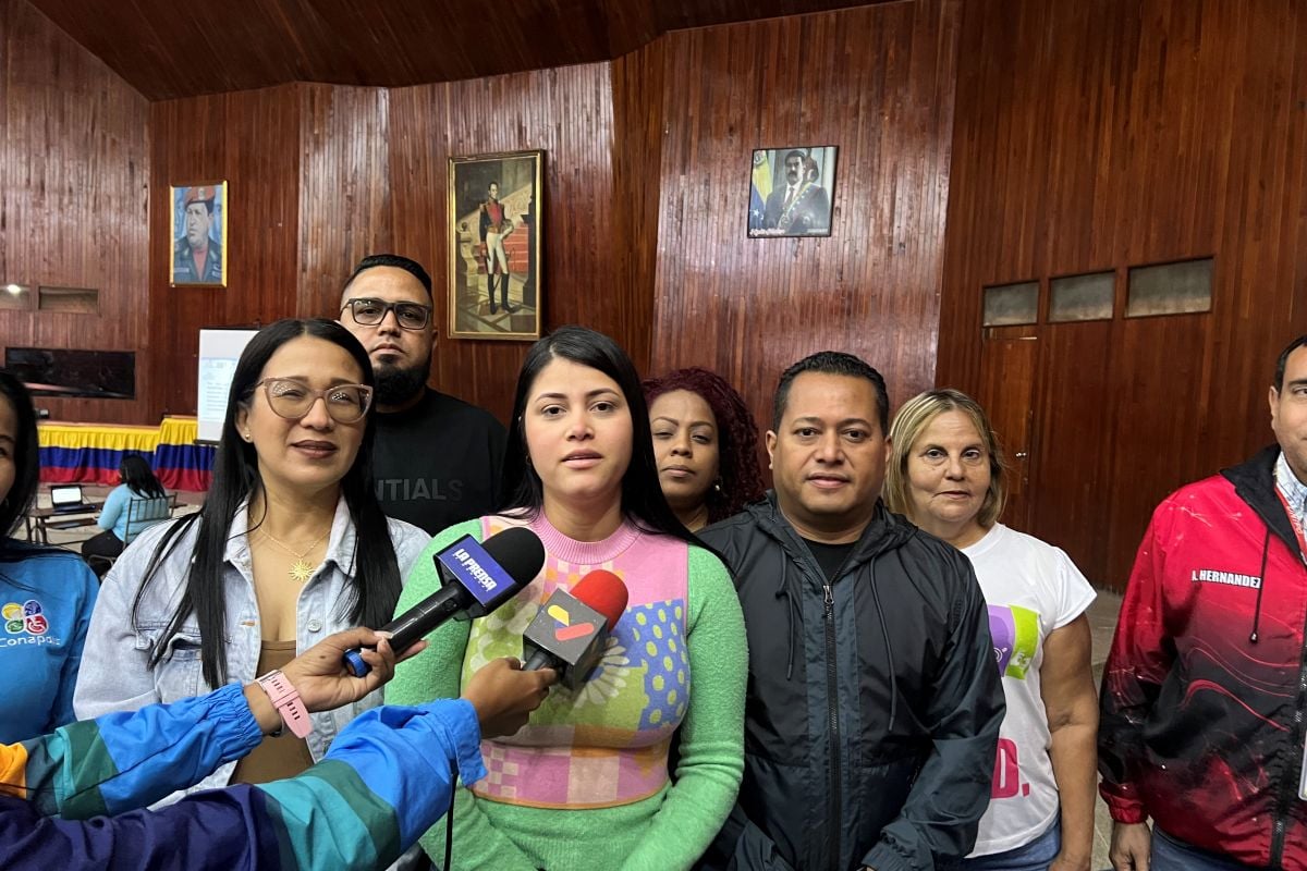Inicia curso de Lenguaje de señas venezolanas en el Clsem