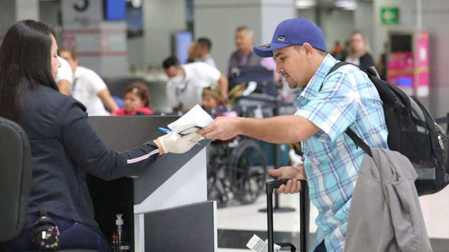 Ecuador exigirá visa de transeúnte a 45 países a partir de septiembre