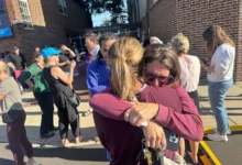 Tiroteo en escuela de Minneapolis: Un hombre mata a dos niños y se suicida durante una misa