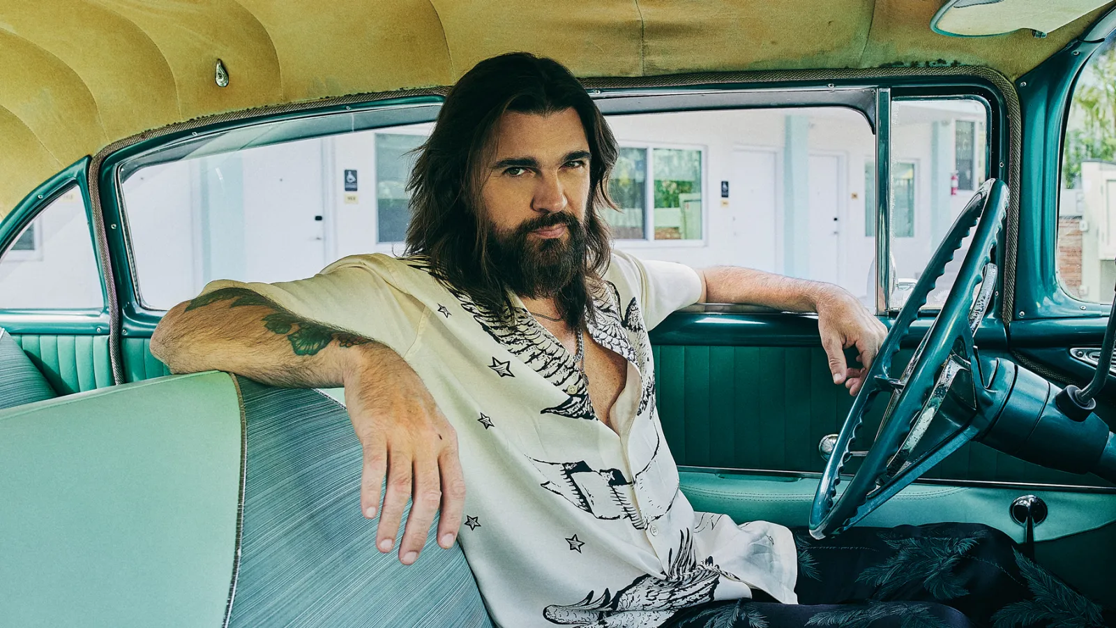 Juanes y su lucha contra la dependencia del alcohol: "Pensaba que yo tomaba porque me encantaba tomar"