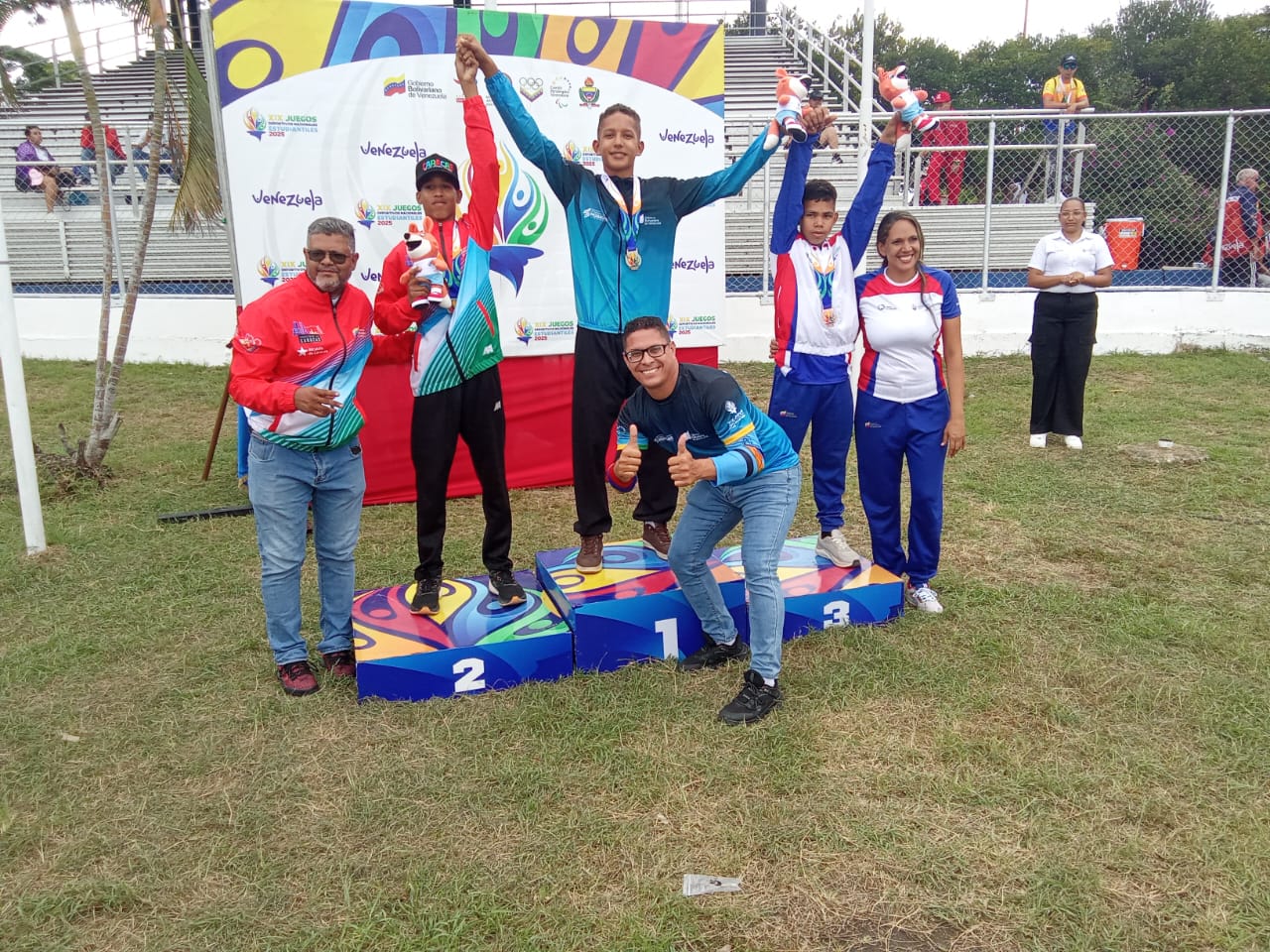 Jorge Salazar gana oro y bronce para Monagas en los XIX Juegos Estudiantiles 2025