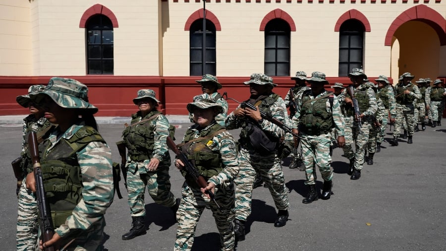 Padrino López: "EE.UU. siempre ha fabricado mentiras antes de una agresión militar"