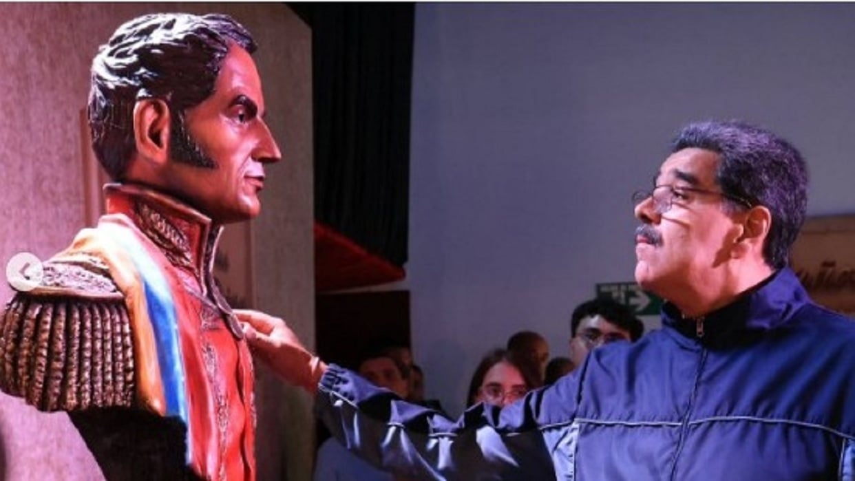 Presidente Maduro califica de "maravillosa" exposición sobre Simón Bolívar