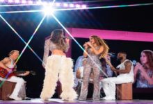 Shakira y Belinda juntas en escenario de la Ciudad de México