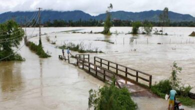 Fuertes lluvias en Vietnam causan la muerte de al menos 10 personas