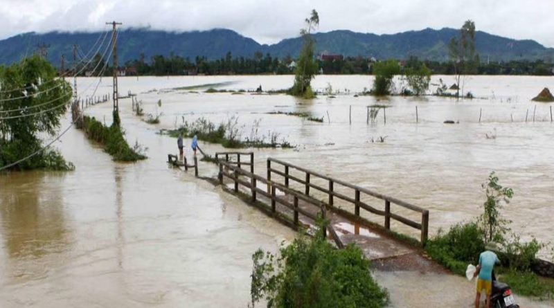 Fuertes lluvias en Vietnam causan la muerte de al menos 10 personas