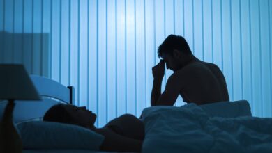 ¿Problemas para dormir? Tu insomnio podría estar relacionado con bacterias en el estómago, según un estudio