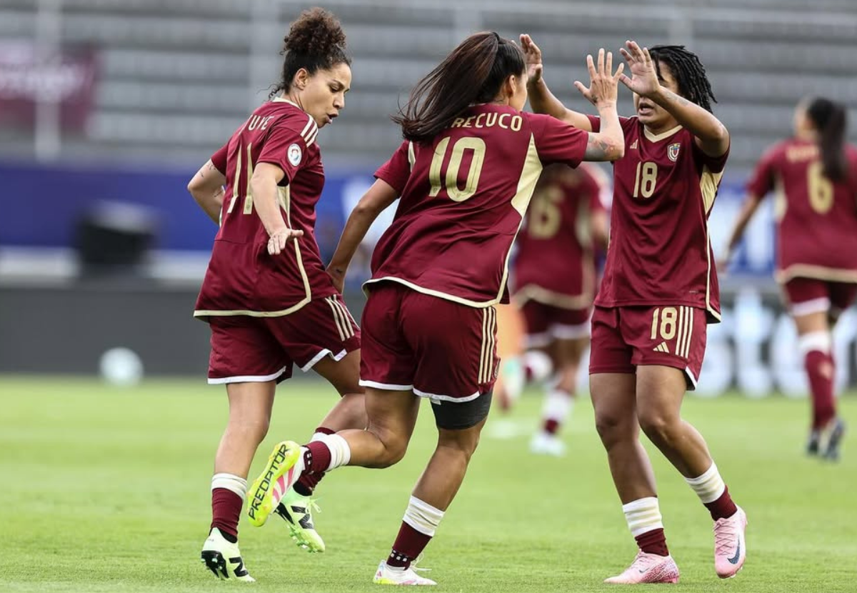 La selección femenina de Venezuela mejora su posición en el ranking FIFA