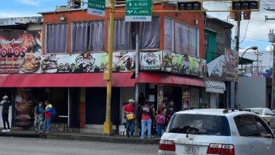 Más de un mes fuera de servicio tienen tres semáforo en la avenida Juncal