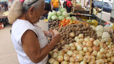 Maturineses rezan para que les rinda los “churupos” para la comida