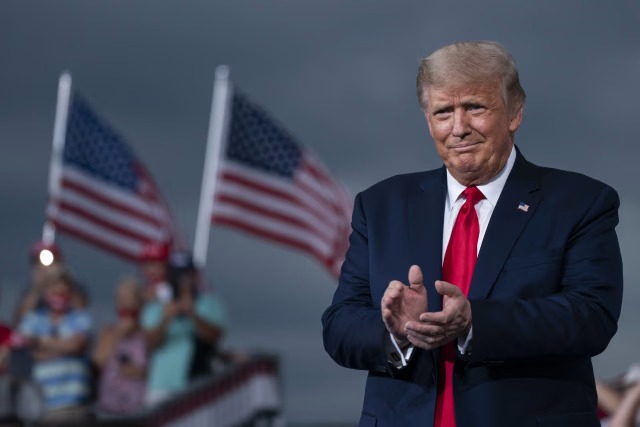Trump admite que reemplazar a los trabajadores migrantes expulsados es un desafío