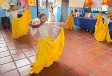 Más de 20 niños asisten a la escuela Pablo Emilio Castillo en plan de Escuelas Abiertas