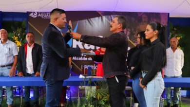 Rafael Sánchez Mérida juramentado como alcalde de Aguasay