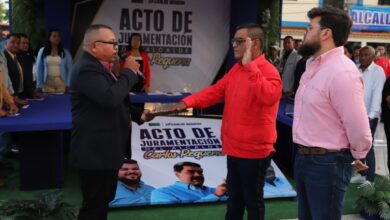 Carlos Requena asume por tercer período la Alcaldía del municipio Libertador