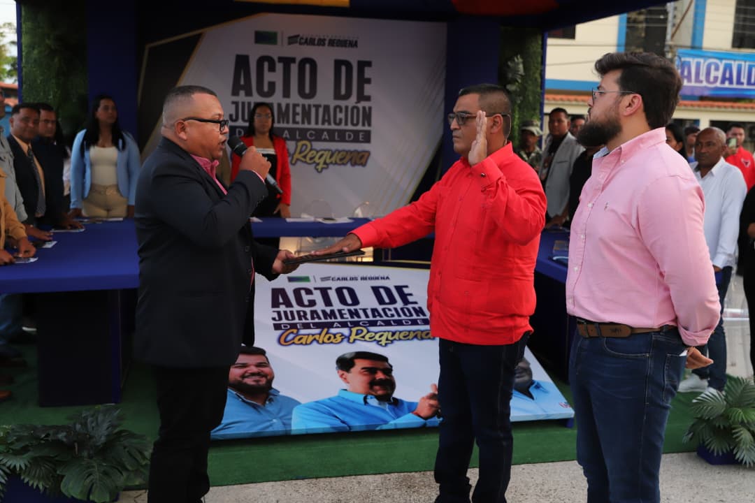 Carlos Requena asume por tercer período la Alcaldía del municipio Libertador
